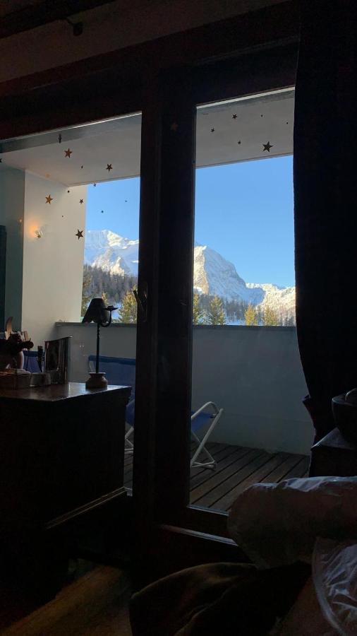 House On The Slopes * Sestriere