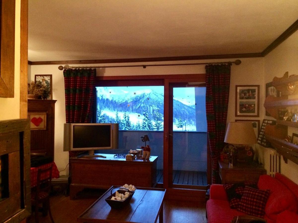 Apartment House On The Slopes *
